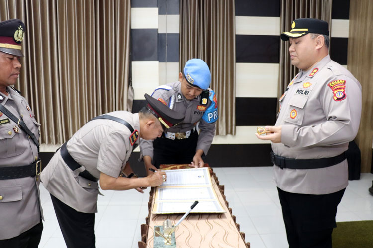 Gelar Sertijab Perwira Pertama, Kapolres Bantul Minta Anggota Polisi Jaga Marwah Polri
