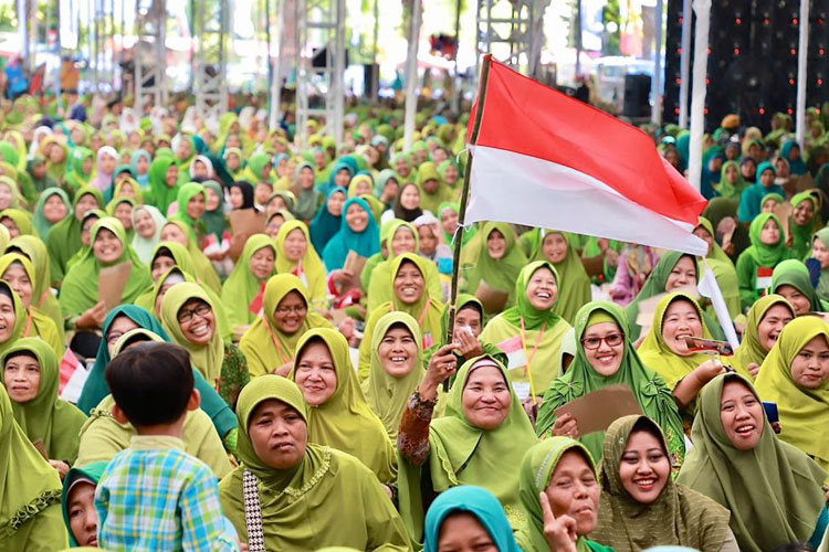 Anggota-Muslimat-NU-se-Kabupaten-Madiun-c.jpg