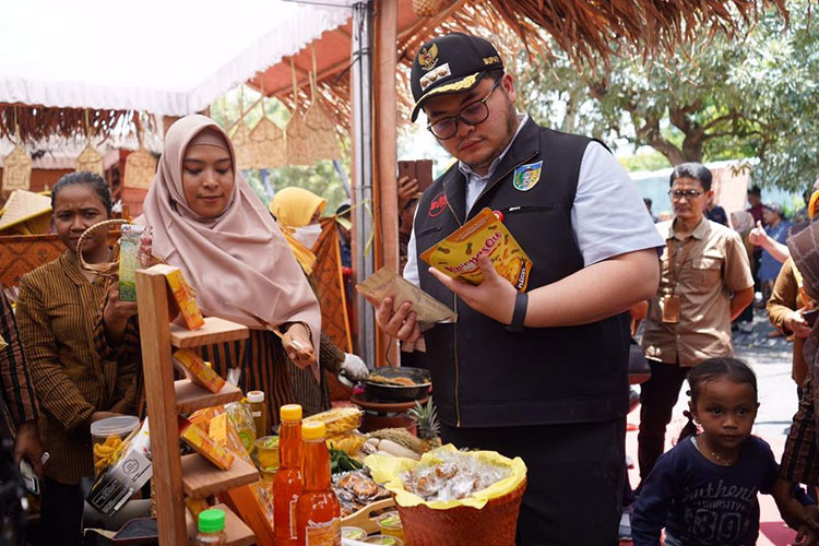 Bupati Kediri Minta Minimarket Pasarkan Produk UMKM Kabupaten Kediri