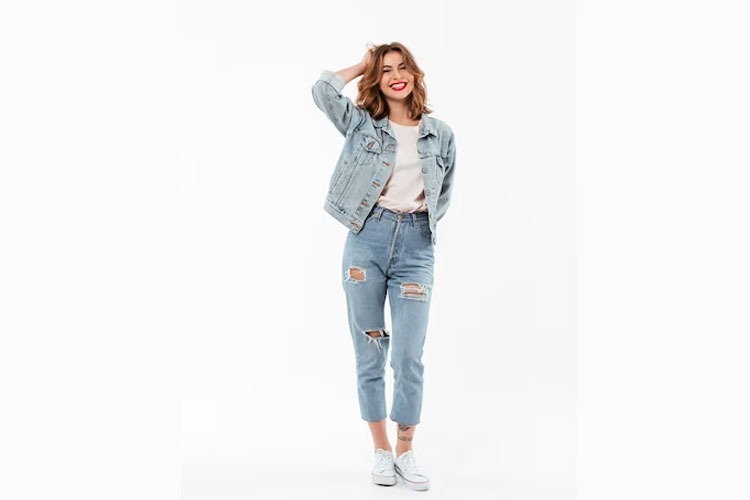 Panduan Merawat Pakaian Berbahan Jeans agar Awet dan Tahan Lama