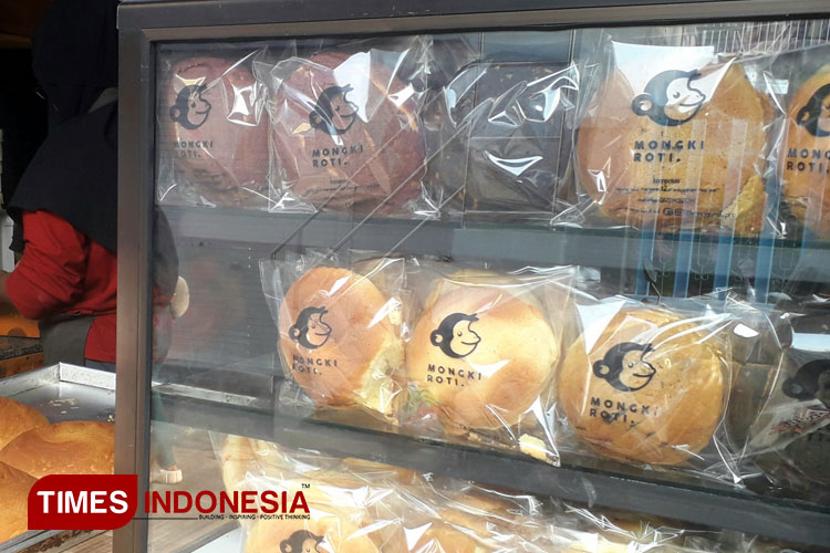 Aneka menu yang ada di Mongki Roti (FOTO: Aisyah Ramadhani/TIMES Indonesia)