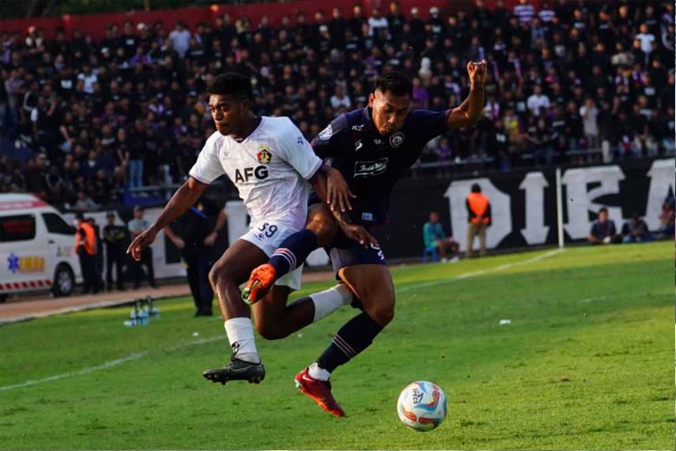 Pelatih Persik Restui Kelly Sroyer Ikut TC Timnas U23