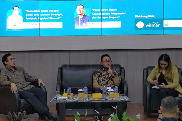 Seminar IKA UB berjudul