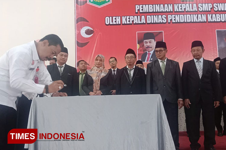 Pengukuhan MKKS SMP Swasta Kabupaten Malang Periode 2023-2027: Sinergi ...