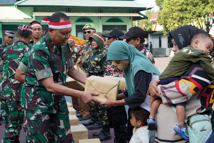 Rayakan HUT ke-78 RI, Korem 072 Pamungkas Bagikan Sembako