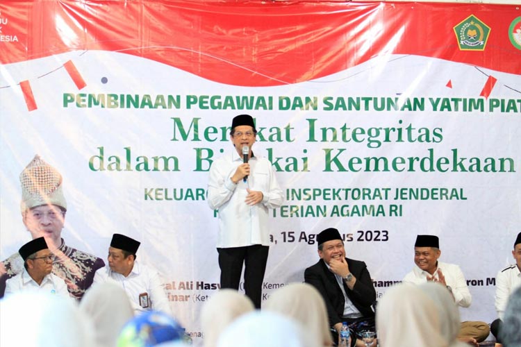 Semarak Kemerdekaan: Semangat Integritas dan Kemanusiaan di Itjen Kemenag