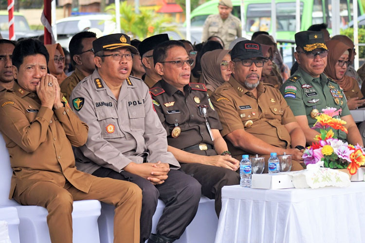 Hadir di Baksos Peringatan HUT Prov Maluku Ke&#45;78, Ini yang Disampaikan Gubernur