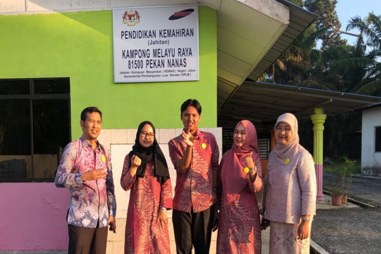 UNJ Gandeng UTM dan YPKDT Malaysia Bidik Komunitas Single Mother Johor Bahru Perkuat Global Green Community