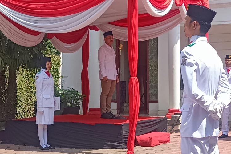 Menjaga Semangat Nasionalisme, Gerindra Surabaya Gelar Upacara HUT ke&#45;78 RI