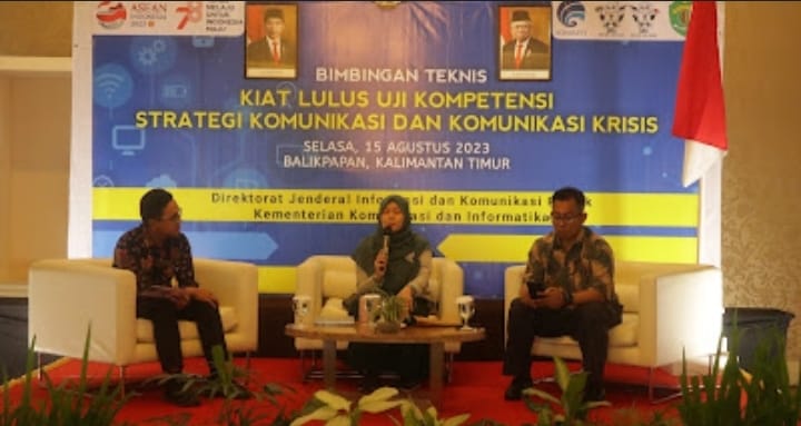 Menjaga Demokrasi, Pemerintah Perlu Kelola Opini dan Aspirasi Masyarakat dengan Cermat