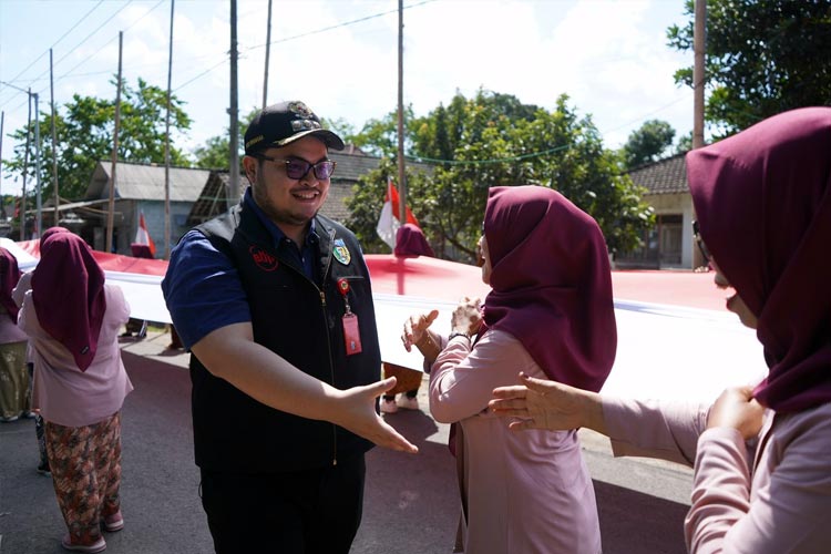 merah-putih-sepanjang.jpg