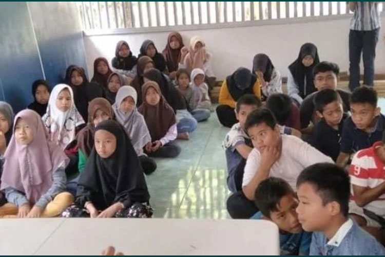 Dosen Prodi Pendidikan Sosiologi FIS UNJ Gelar PkM Penyuluhan Pendidikan Seksualitas Bagi Remaja di Jakarta Timur