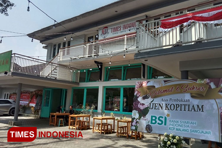 The nice ambiance of Ijen Kopitiam from the outside. (Photo: Ijen Kopitiam Malang for TIMES Indonesia)