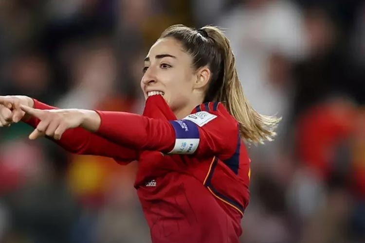 Kapten kesebelasan Spanyol, Olga Carmona, dengan gol semata wayangnya telah menghantar La Roja sebagai Juara Dunia Wanita 2023.(FOTO: FIFA)