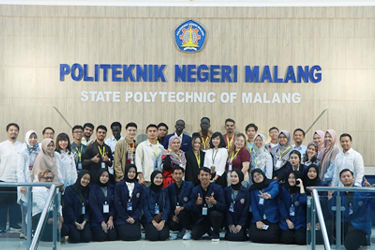 21 Mahasiswa Dari Berbagai Negara Ikuti International Immersion Camp di Polinema