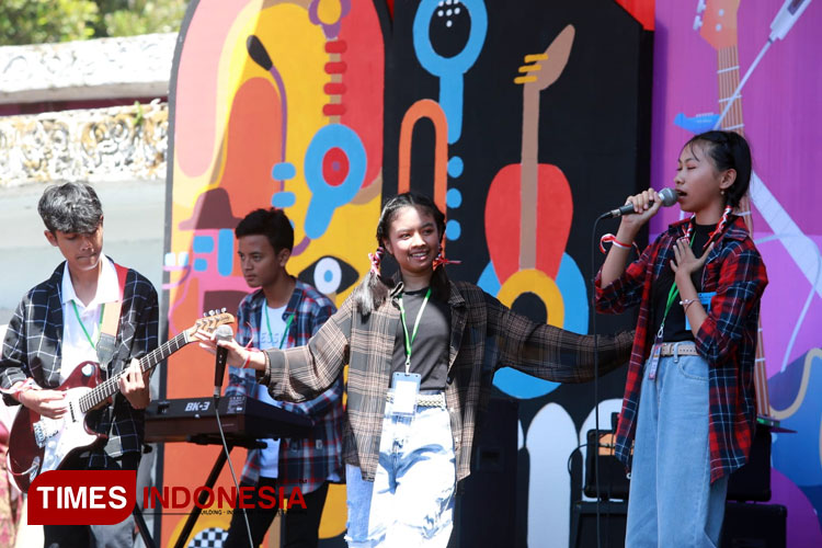 Ruang Ekspresi Milenial, Festival Band Pelajar Banyuwangi Bertabur Bintang