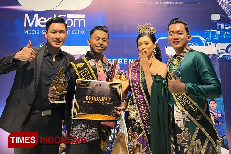 Mahasiswa Jombang Menjadi Duta Budaya Jawa Timur
