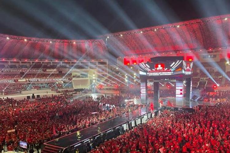 Konsolidasi PDI Perjuangan Jateng Hadirkan Bung Karno dengan Dedication of Life yang Mengguncang