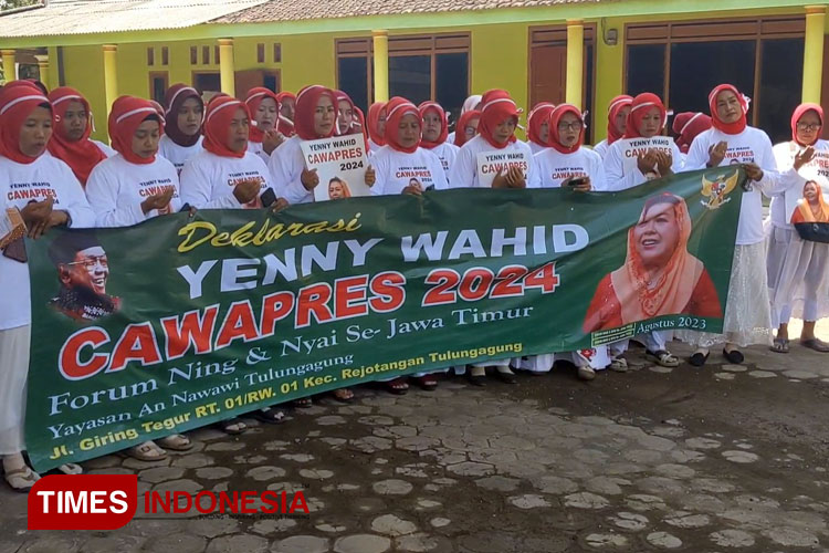 Forum Ning dan Nyai Tulungagung Deklarasikan Dukungan Yenny Wahid Sebagai Cawapres