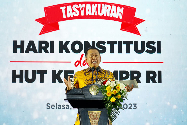 Ketua MPR RI Bambang Soesatyo saat membuka Tasyakuran Hari Konstitusi dan HUT Ke-78 MPR, Selasa (29/8/2023). (Foto: dok MPR RI)