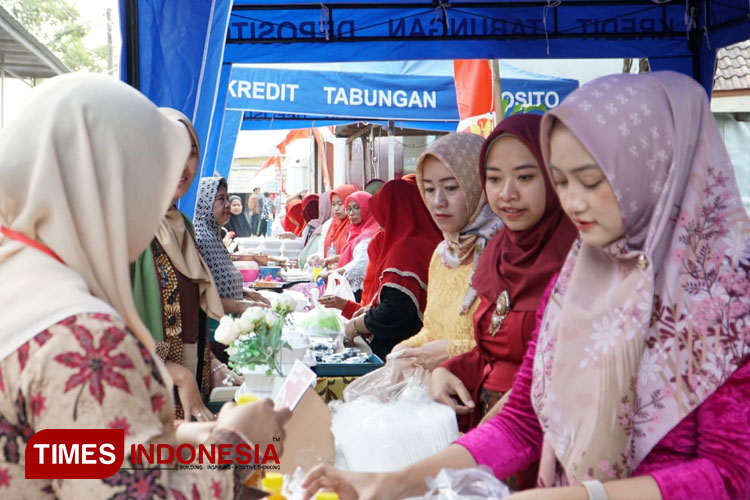 Napak-Tilas-Budaya-Kasepuhan-Pekuncen-C.jpg