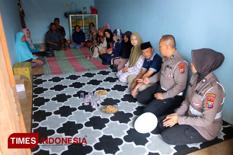Korban Tragedi Karnaval Pacet Mojokerto Terima Santunan
