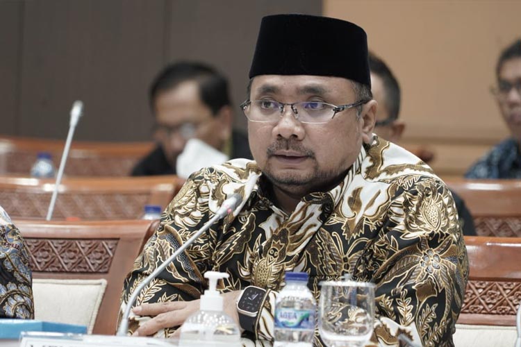 Raker dengan DPR, Menag Usul Kenaikan Honor Penyuluh Agama Non-PNS
