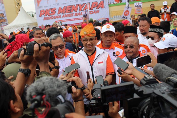 Calon Presiden Anies Baswedan, saat menghadiri acara PKS Menyapa di Sumatera Utara, Minggu (3/9/2023).