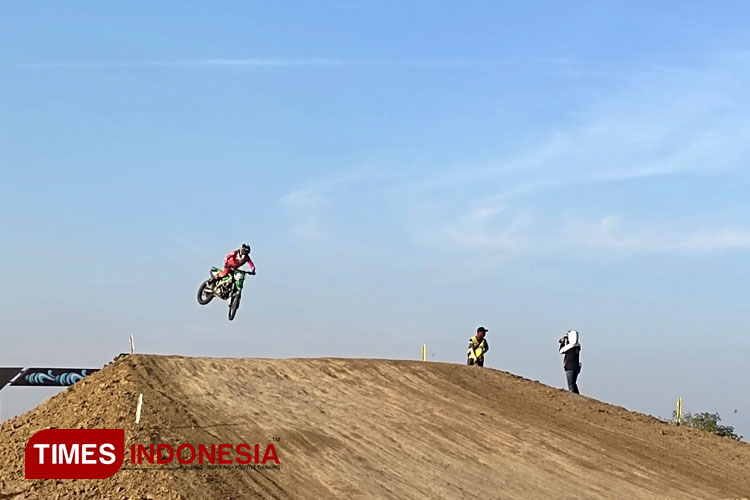 KASAL-CUP-JC-SUPERTRACK-b.jpg