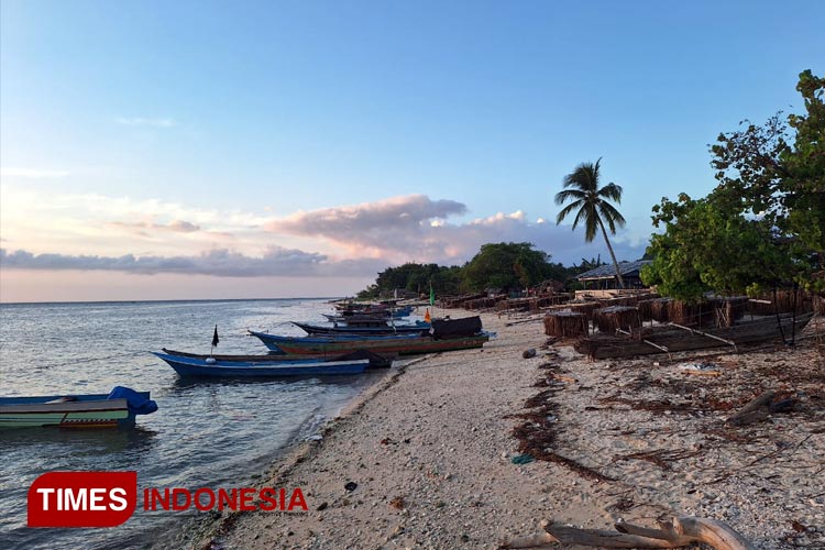 Nelayan Desa Penu Ruba Haluan, dari Pencari Ikan Julung ke Pencari Telur Ikan Terbang