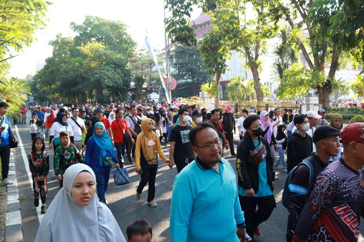 ut-jalan-sehat.jpg