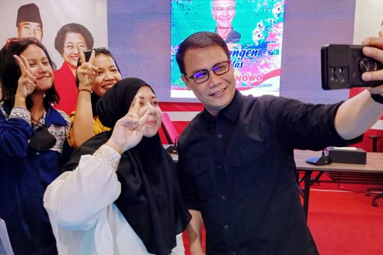 Ahmad Basarah: Penyandang Disabilitas Kagumi Ganjar Pranowo karena Tidak Diskriminasi