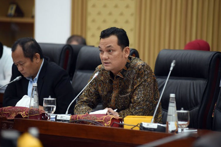 Wakil Ketua Komisi VI DPR RI Martin Manurung saat Rapat Kerja Komisi VI dengan Kemendag di Gedung Nusantara I, Senayan, Jakarta - (FOTO: dok DPR)