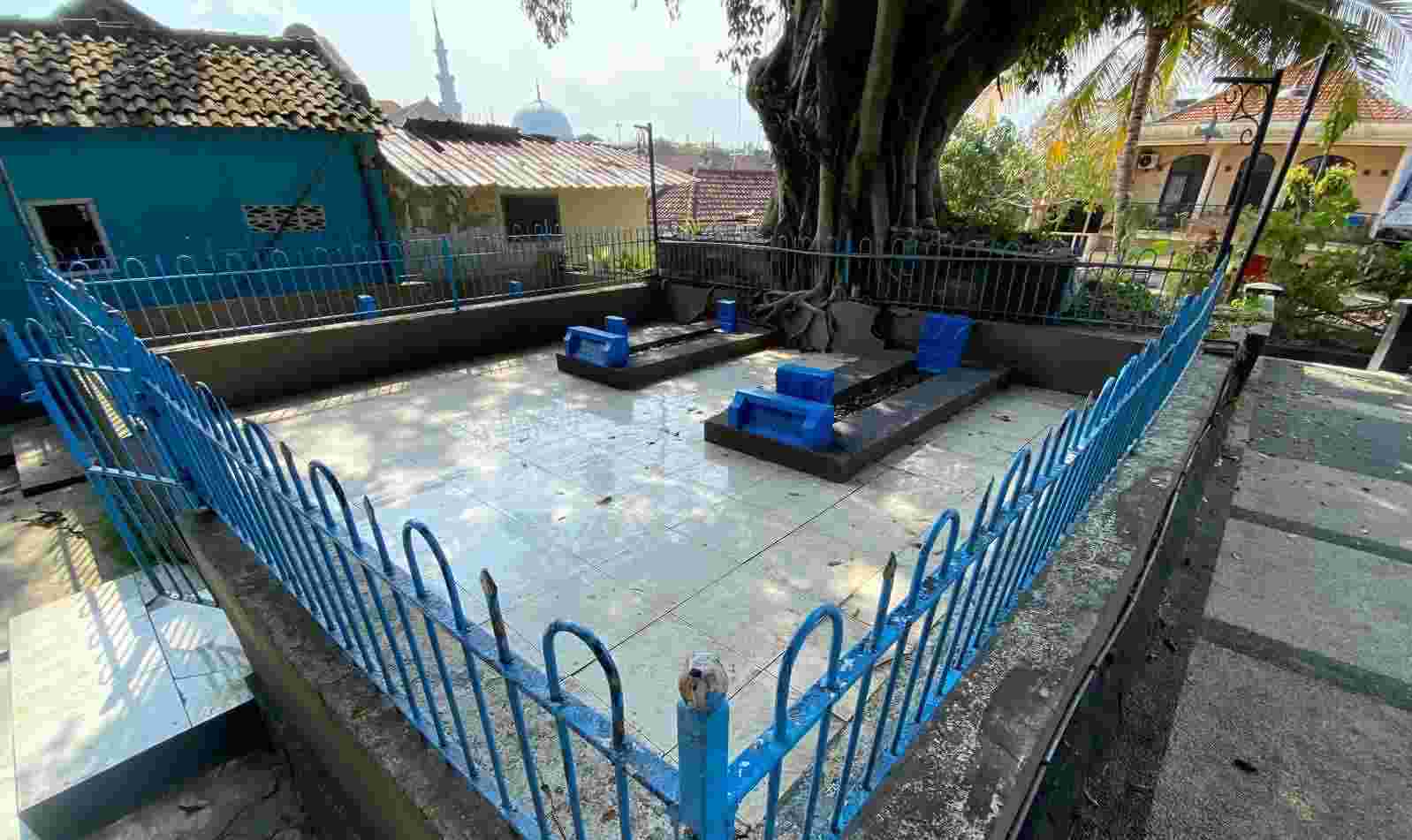 Makam Mbah Honggo, sesepuh Malang di kawasan Kayutangan Heritage. (Foto: Rizky/TIMES INDONESIA)
