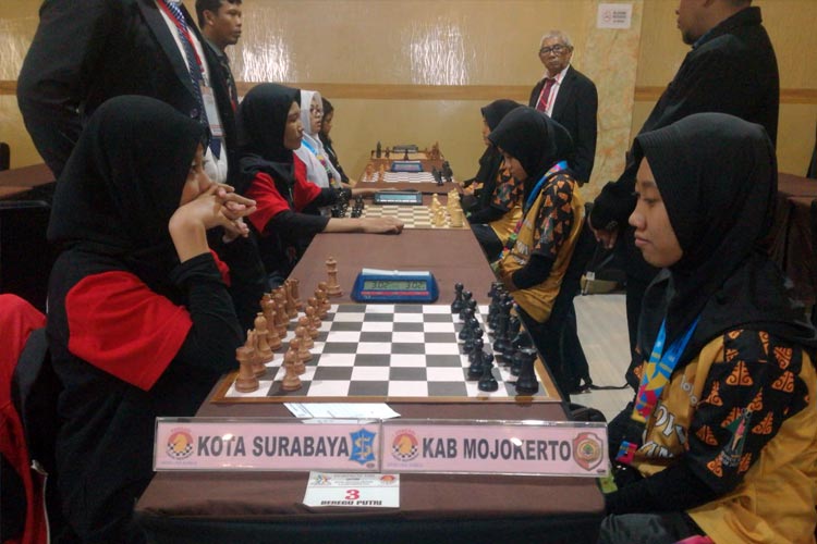 Cabor Catur Kilat Porprov Jatim 2023, Kabupaten Mojokerto Sumbang Medali Emas Pertama 