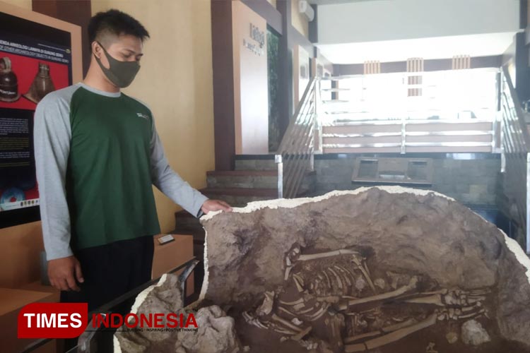 Mengungkap Keajaiban Zaman Paleolitikum: Kehidupan Masyarakat Praaksara di Pacitan