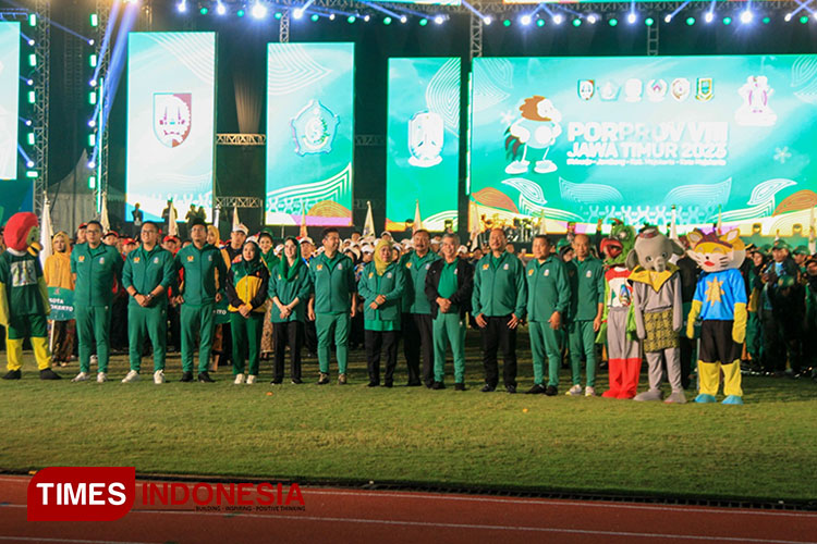 Opening Ceremony Pekan Olahraga Raga Provinsi (Porprov) ke VIII Jawa Timur resmi dibuka di Stadion Gelora Delta Sidoarjo (GOR Sidoarjo), Sabtu (9/9/2023) malam. (foto: Rudi Mulya/TIMES Indonesia)