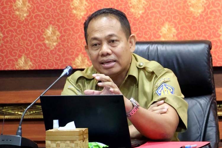 Perdana Ngantor, Begini Perintah Pj Gubernur Bali Untuk Seluruh ...