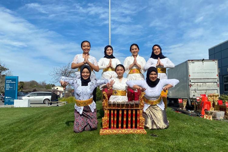 UC-Gamelan-2.jpg