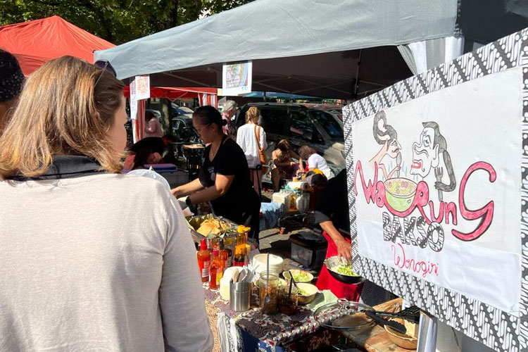 Pasar-Senggol-Jerman-2.jpg