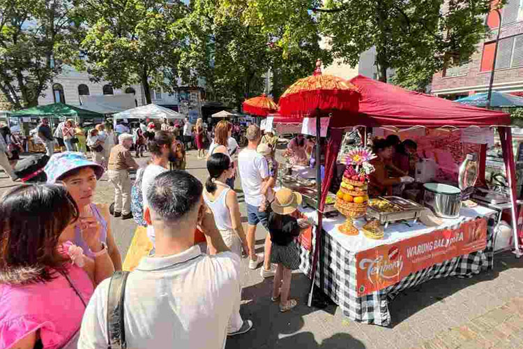Semarak Budaya Indonesia di Pasar Senggol Köln