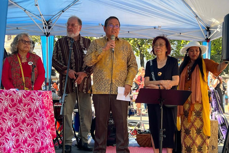 The Acting Consul General of the Indonesian Consulate in Frankfurt, Toary Worang at The Pasar Senggol Köln (Indonesientag) 2023