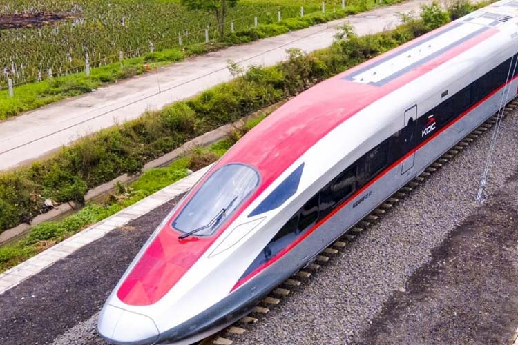 Kereta Cepat Jakarta Bandung. (FOTO: instagram Kereta Cepat) 