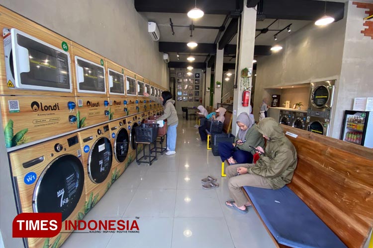 Founder-Londi-Laundry-2.jpg