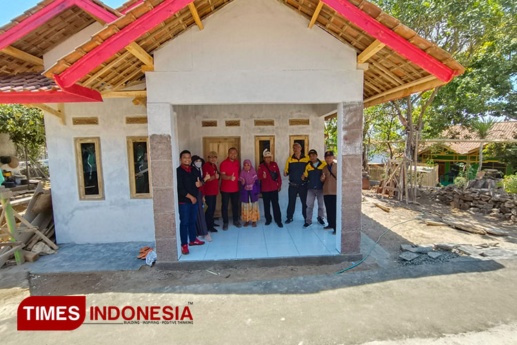 Rumah warga Majalengka yang direnovasi program Rutilahu. (FOTO: Jaja Sumarja/TIMES Indonesia)