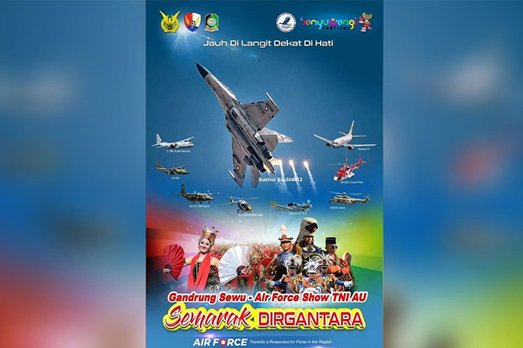 Kolaborasi TNI AU dan Event Budaya Gandrung Sewu di Pantai Boom Marina Banyuwangi pada 16 September 2023. (FOTO: IG TNI AU)