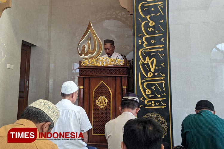 Suasana khutbah jumat di Pacitan. (FOTO: Dok TIMES Indonesia)