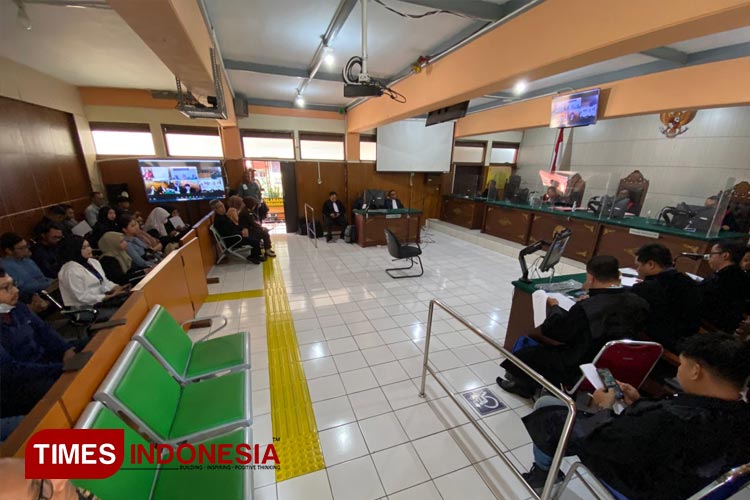 Sidang Pengerusakan Kantor Arema FC, Bukti dan Saksi Menguatkan Ambon Fanda Vonis Bebas