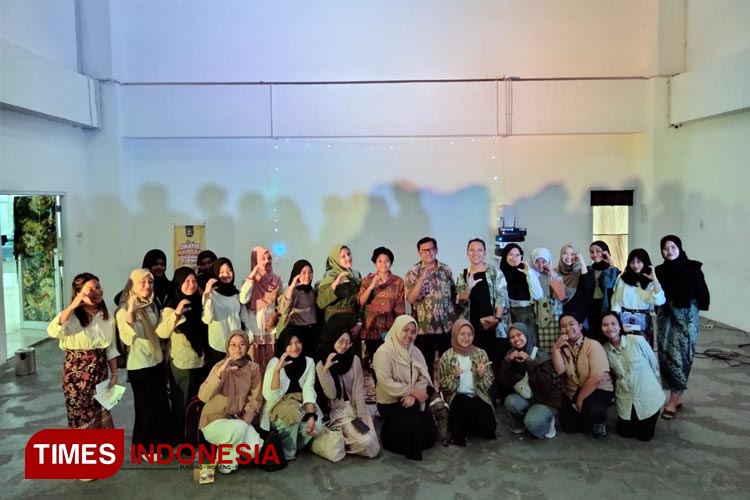 Pekikan-Sastra.jpg