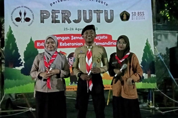 Mahasiswa PPLK Unisma Malang berpartisipasi dalam acara PERJUTU SD BSS Malang. (FOTO: AJP TIMES Indonesia)